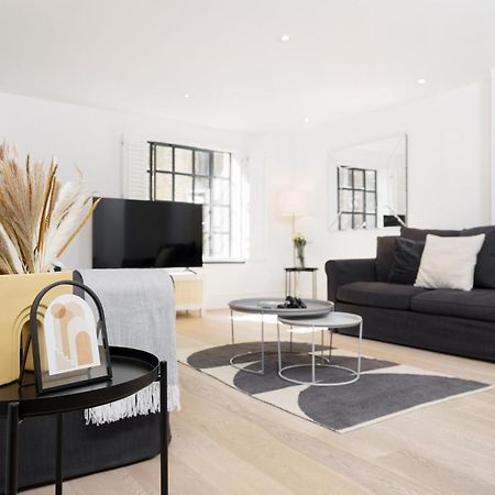 Trafalgar Sq 1 Bedr, 3 Beds Sleeps 6 Лондон Екстериор снимка