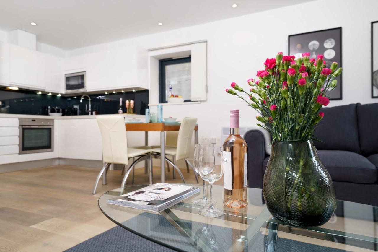 Trafalgar Sq 1 Bedr, 3 Beds Sleeps 6 Лондон Екстериор снимка